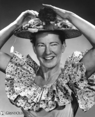 minnie pearl.jpg